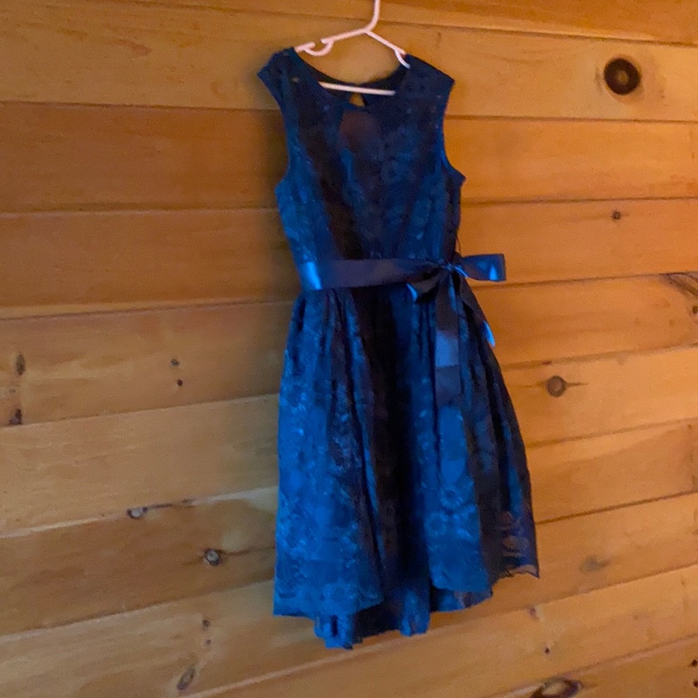 Zunie dressy high/low dress
